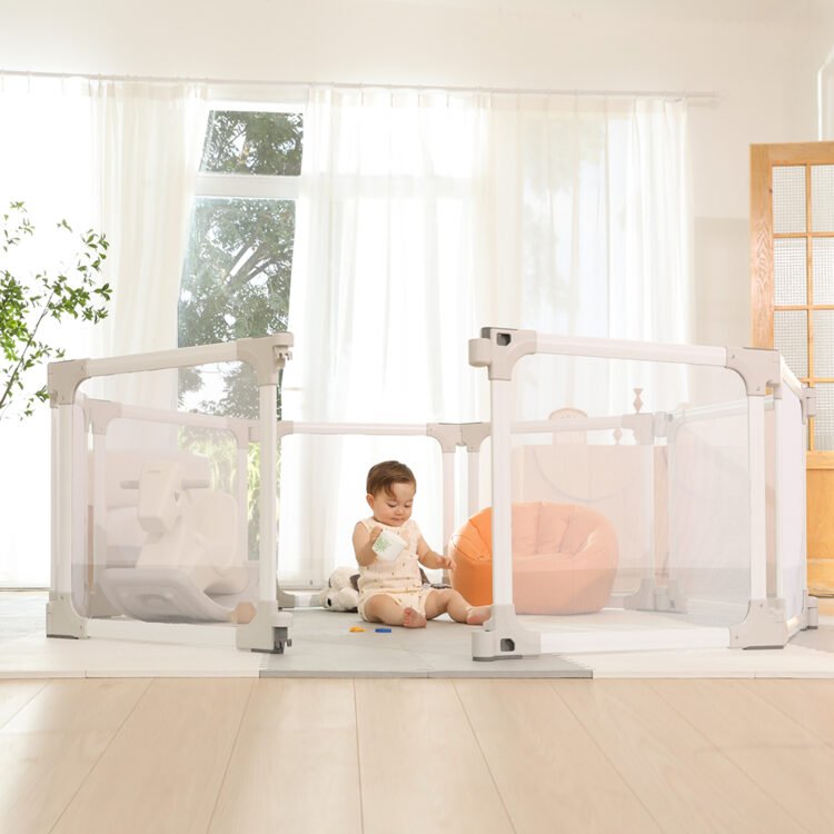 Baby Playpen - Image 3