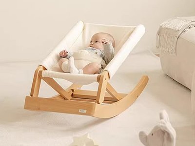 can babies sleep in a swing